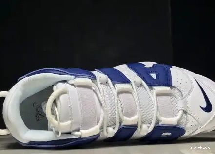 Nike  921948-101 Uptempo More Knicks Air 0516